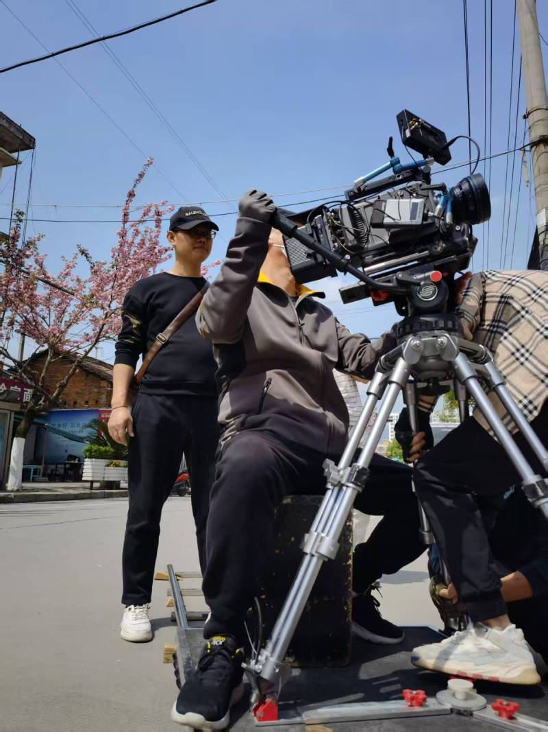 沐川县广告片拍摄：快消品牌爆款之选，网感内容适配社媒传播！